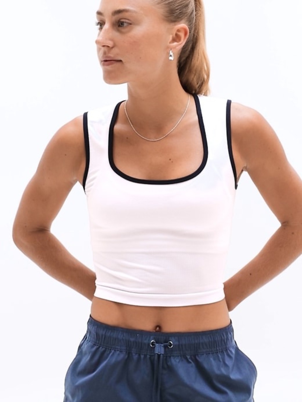 Athleta Renew Cropped Tank | Bright White and Navy | Size Medium